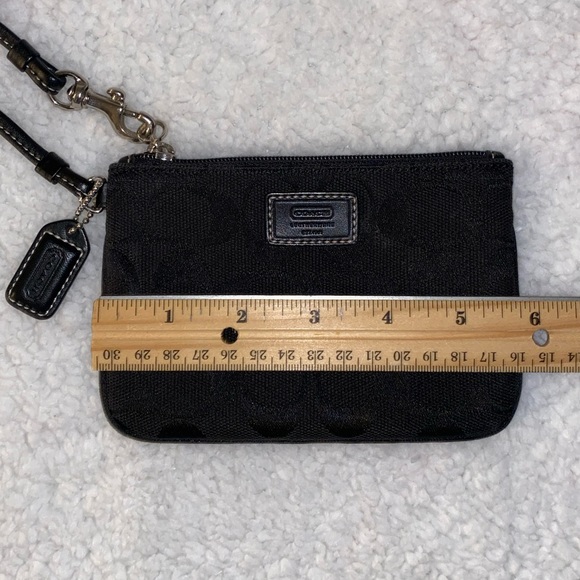Coach Sig C Black Wristlet - Picture 9 of 13